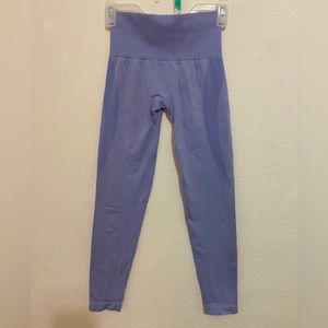 Periwinkle Nvgtn leggings